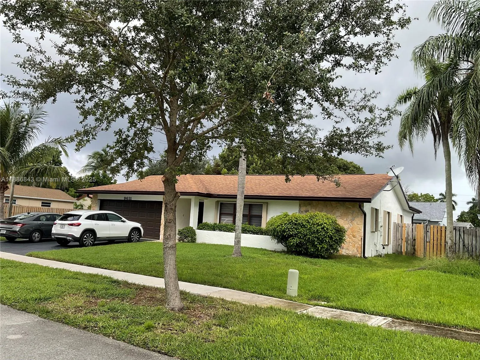 9631 NW 42nd Ct