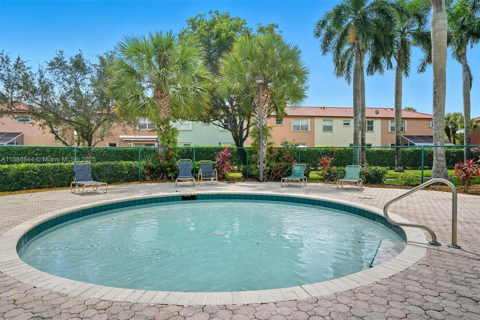 15462 NW 14th Ct
