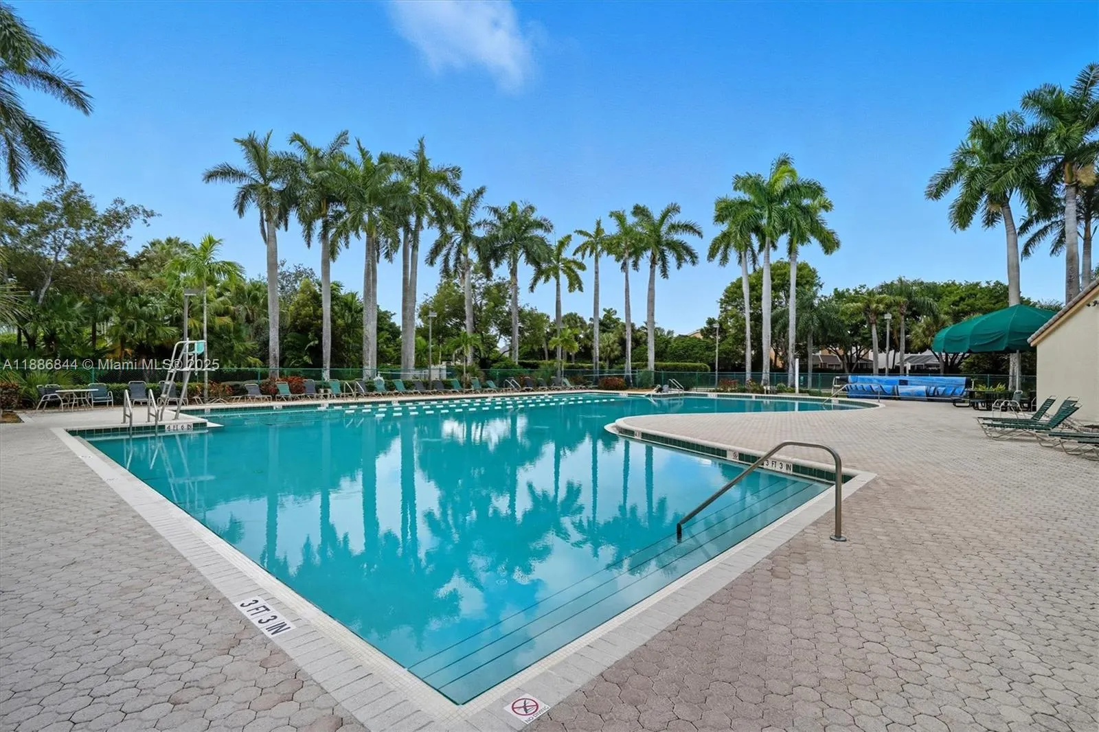 15462 NW 14th Ct