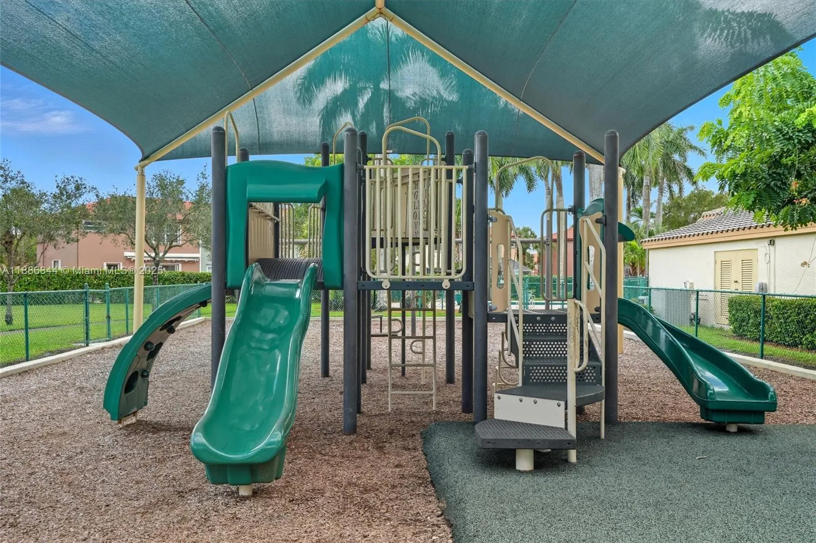 15462 NW 14th Ct