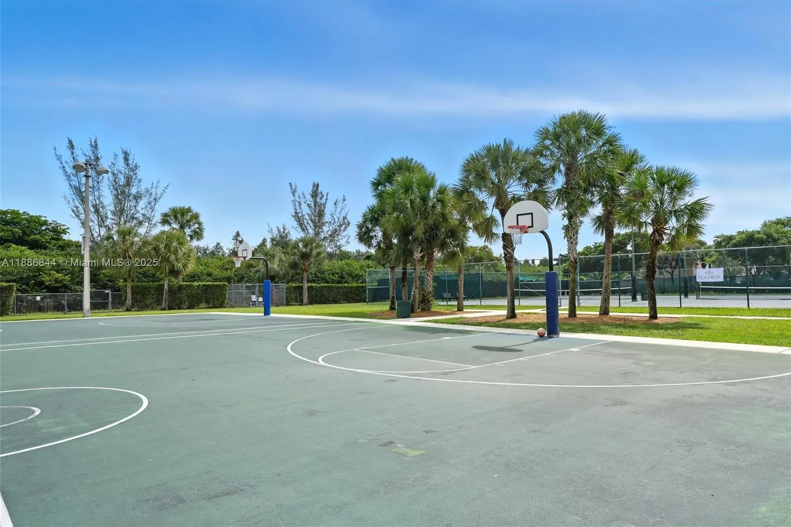 15462 NW 14th Ct