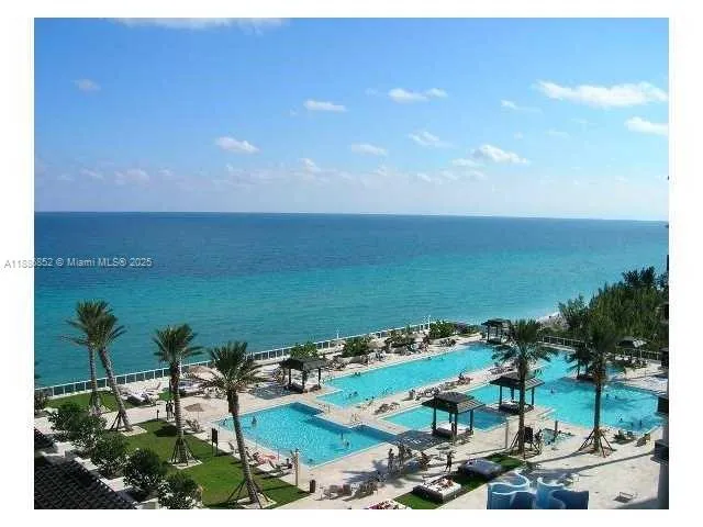 1850 S OCEAN DR, #3509