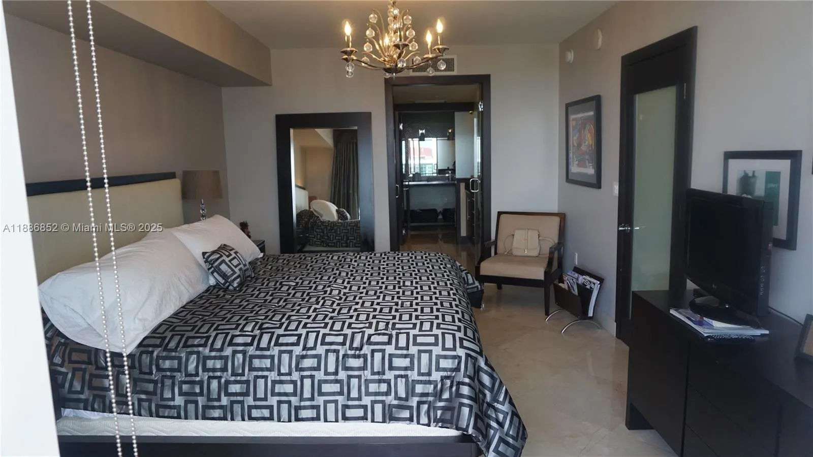 1850 S OCEAN DR, #3509