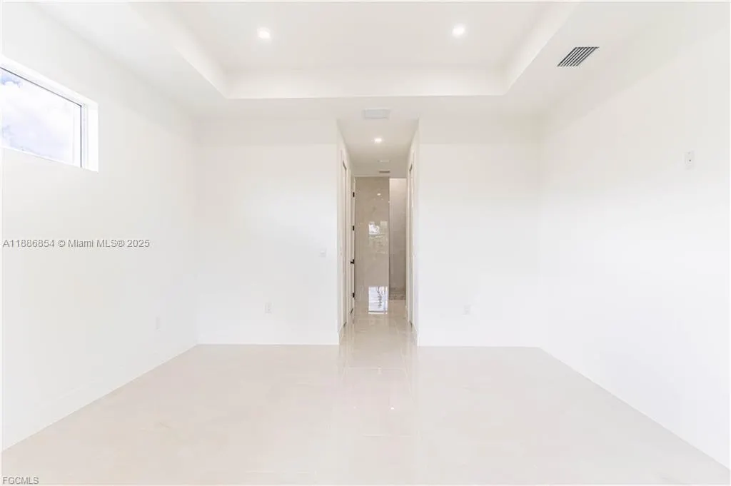 615 8th Ave
