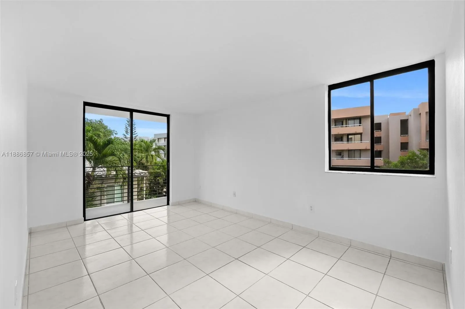 8100 Byron Ave, #308