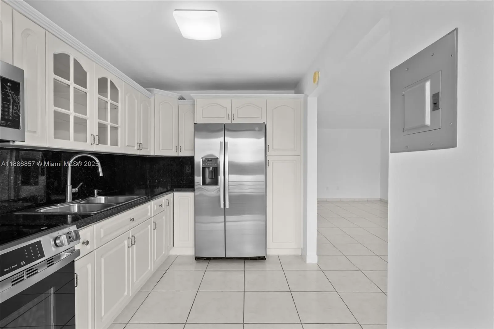 8100 Byron Ave, #308
