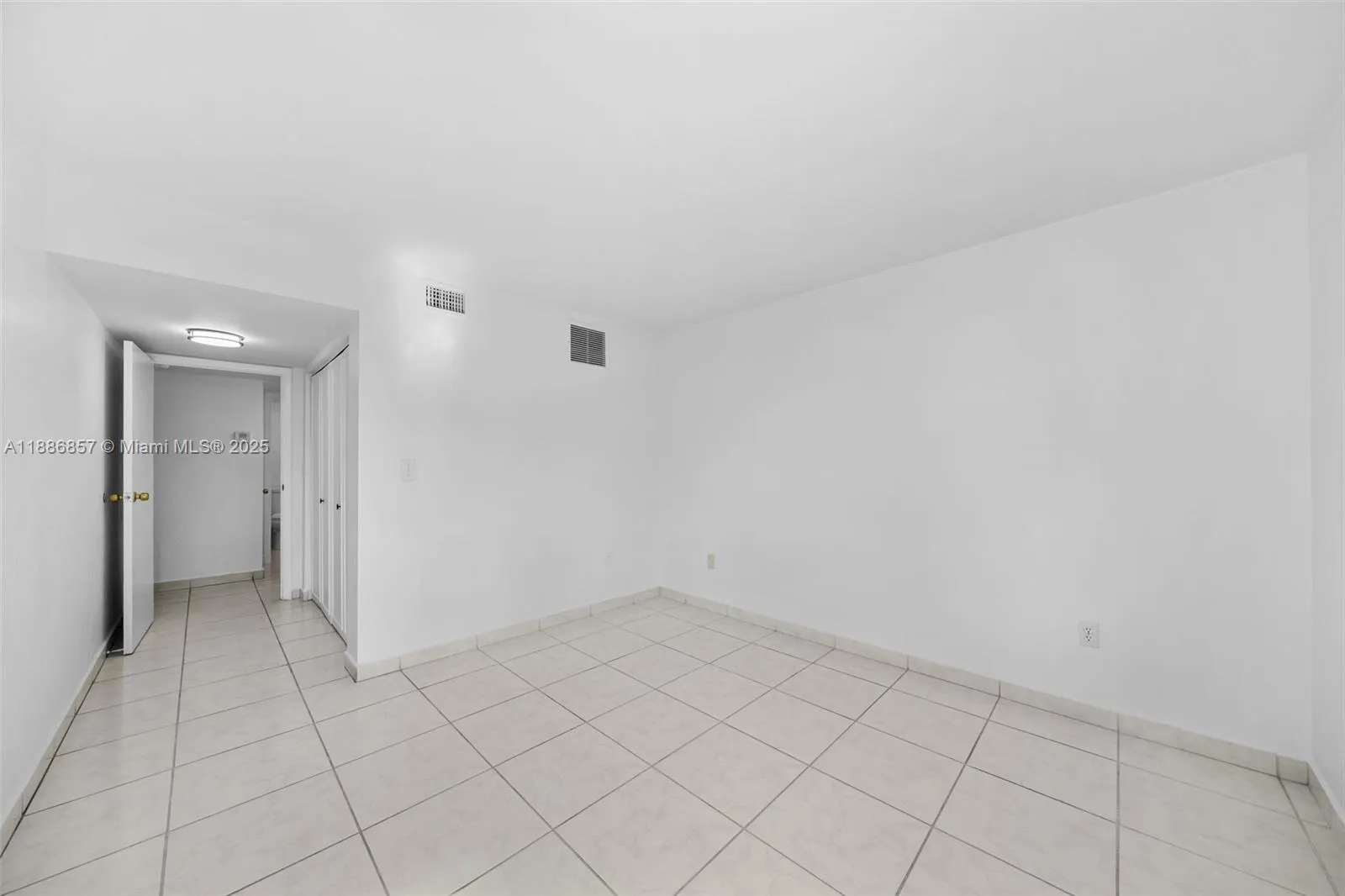 8100 Byron Ave, #308
