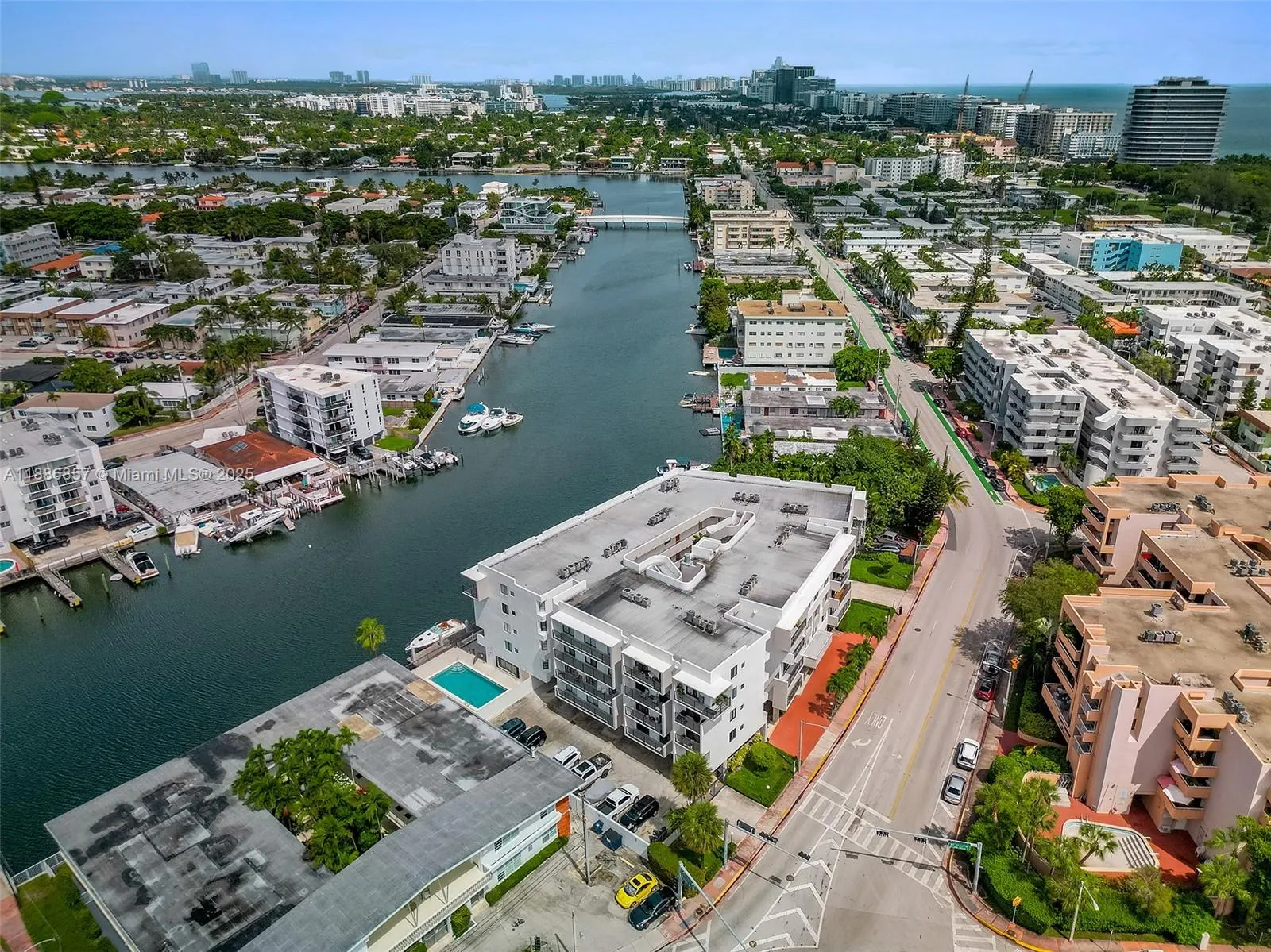 8100 Byron Ave, #308