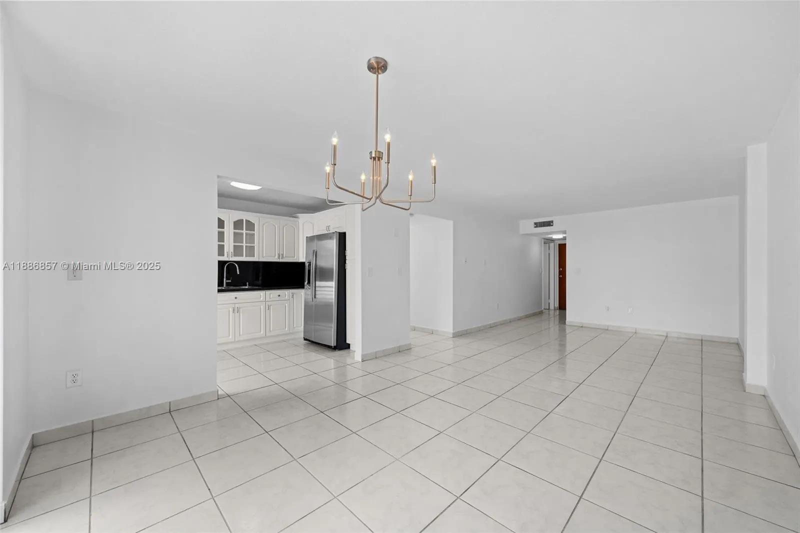 8100 Byron Ave, #308