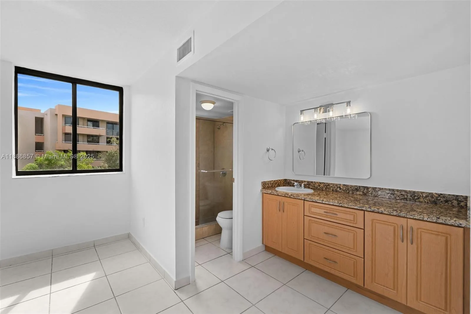 8100 Byron Ave, #308
