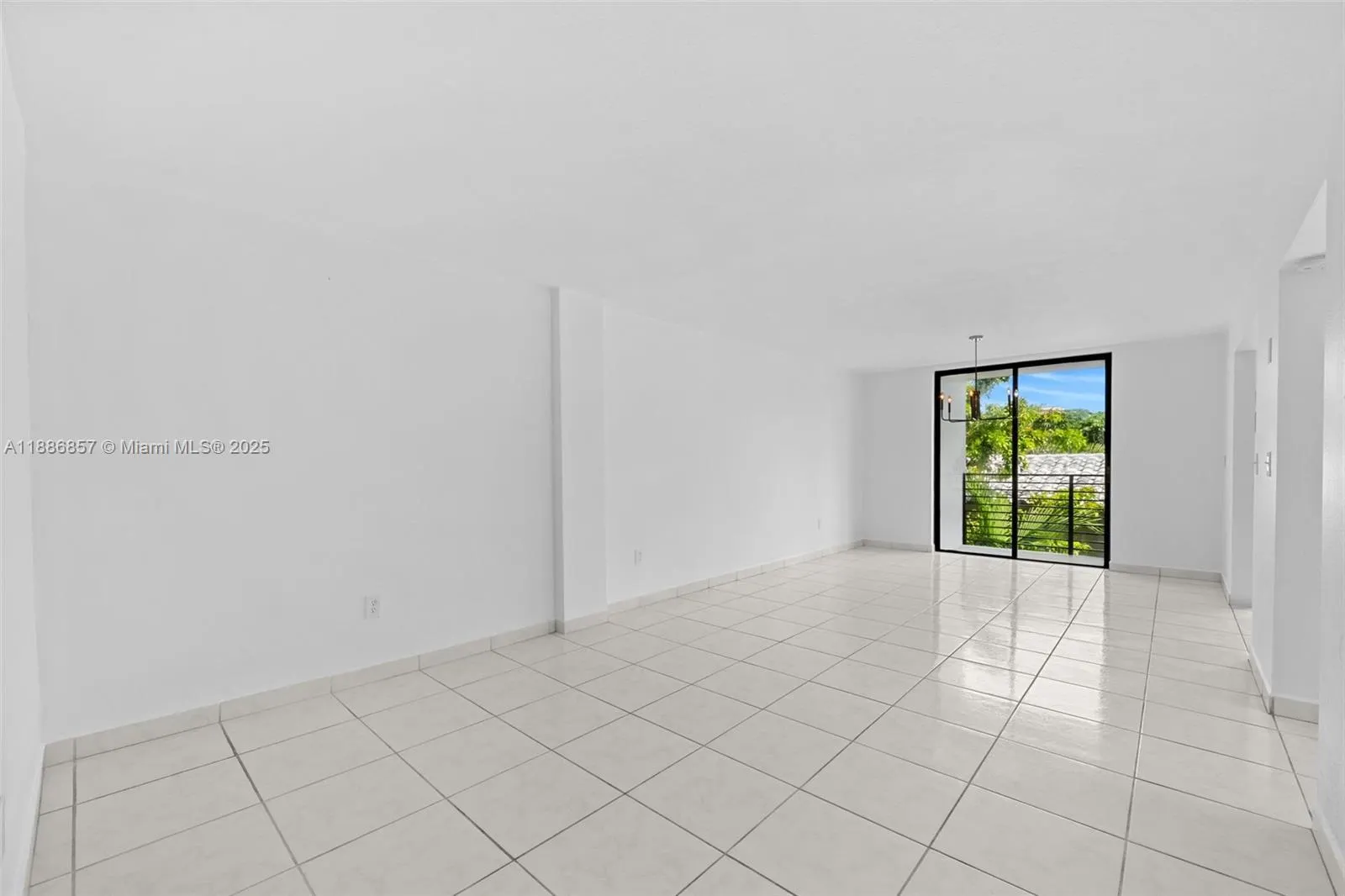 8100 Byron Ave, #308