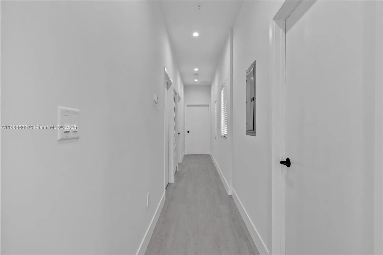 1786 SW 9th St, #3