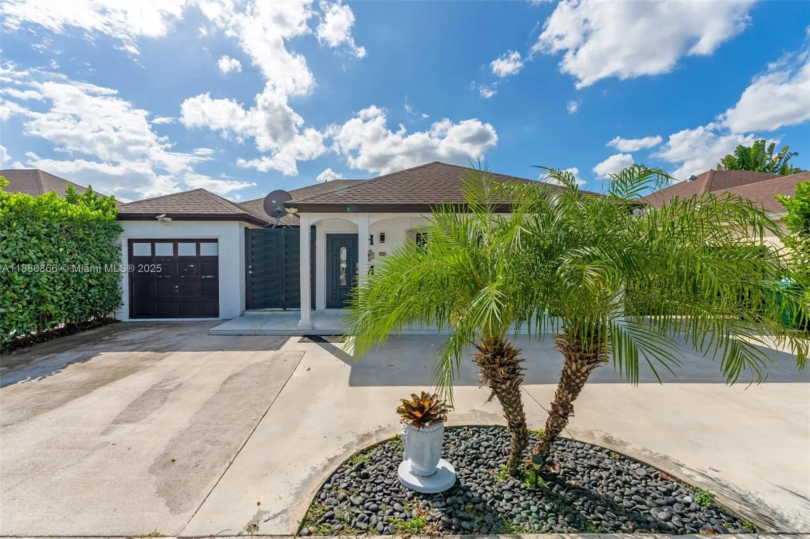 18088 SW 137th Path