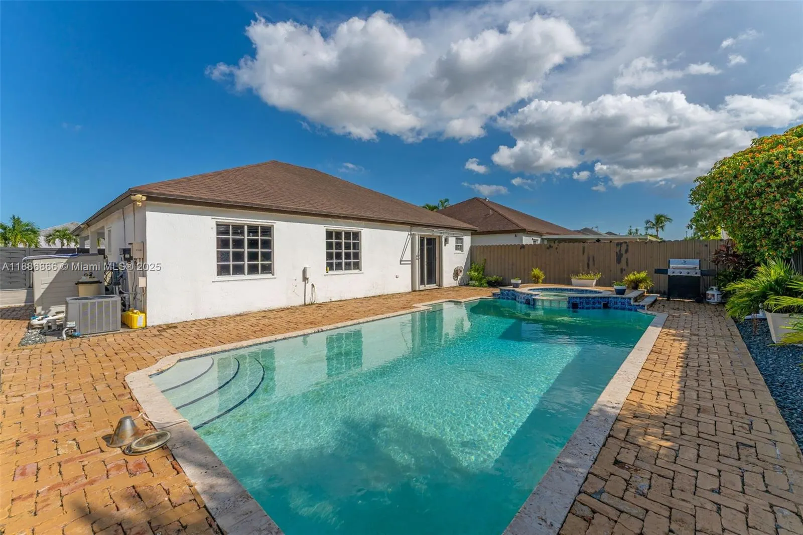 18088 SW 137th Path