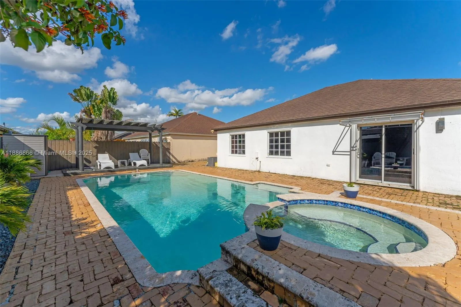 18088 SW 137th Path