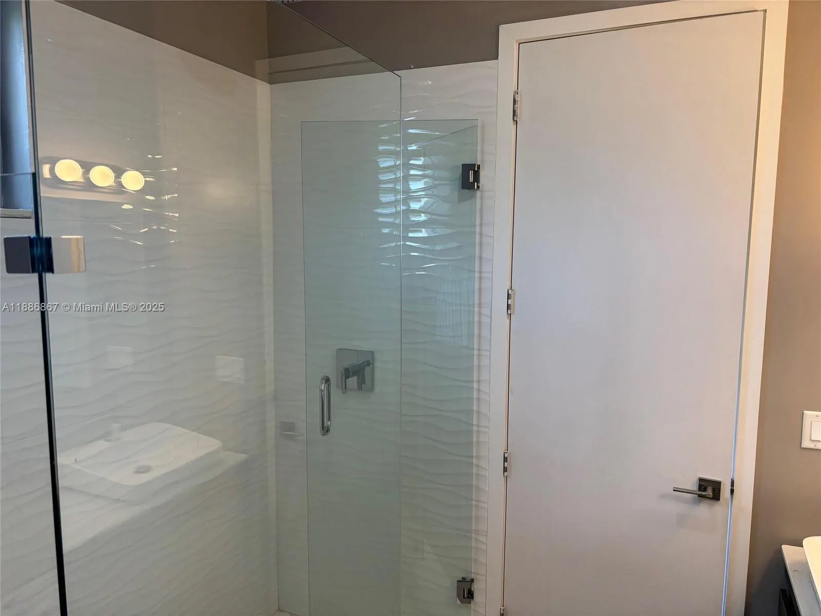 630 NE 12th Ave, #630