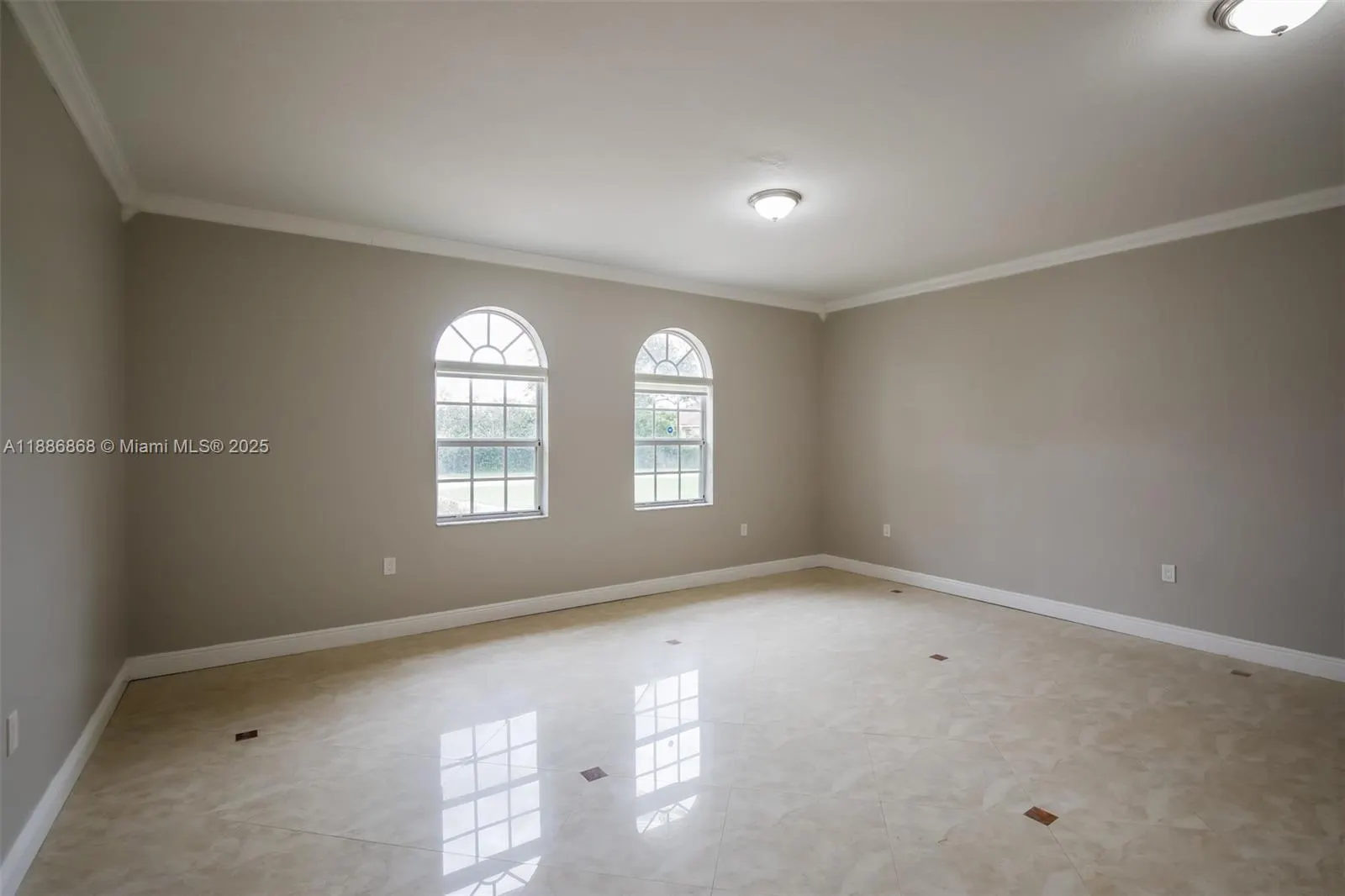 16498 SW 288 Ln