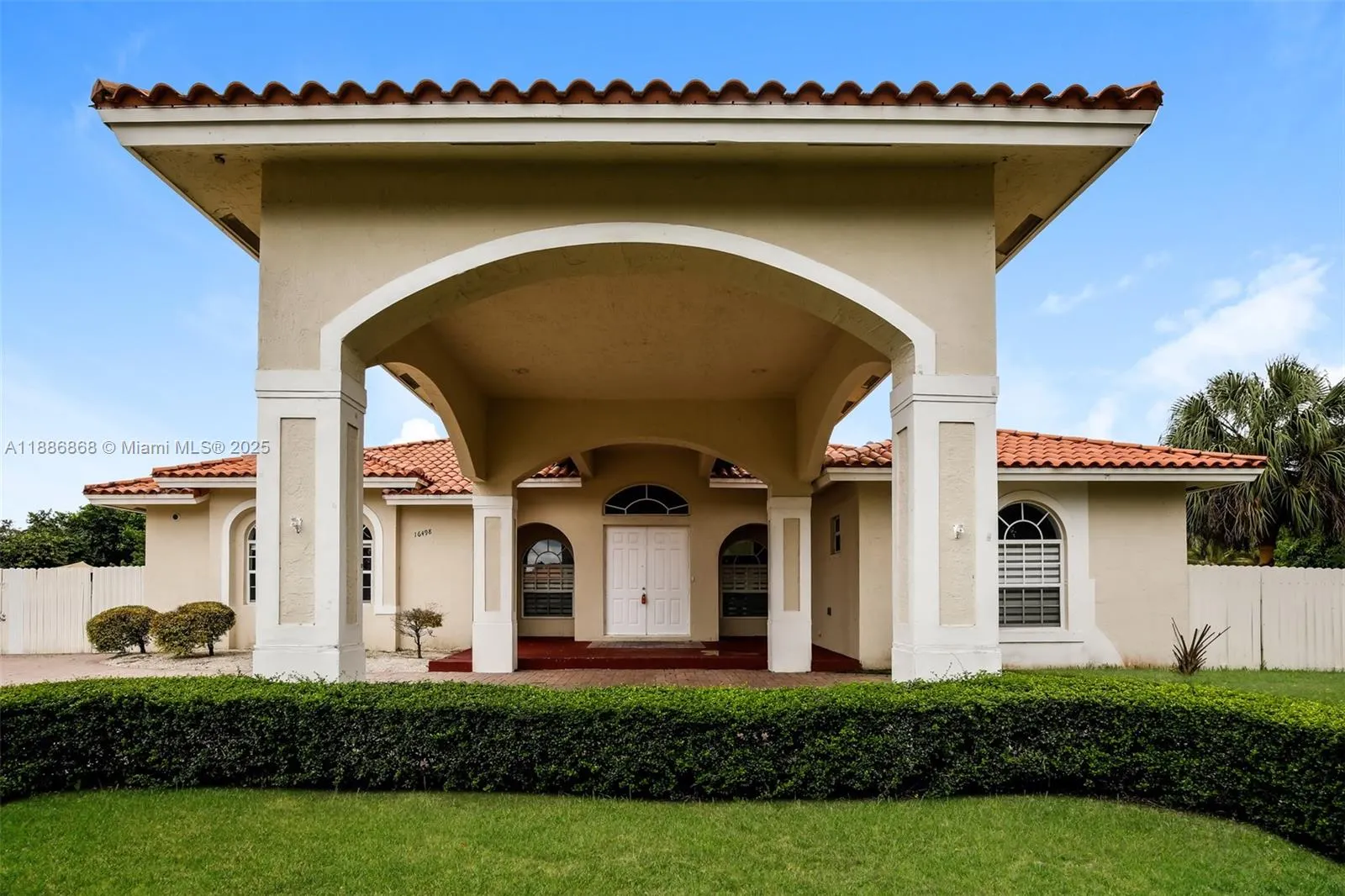 16498 SW 288 Ln