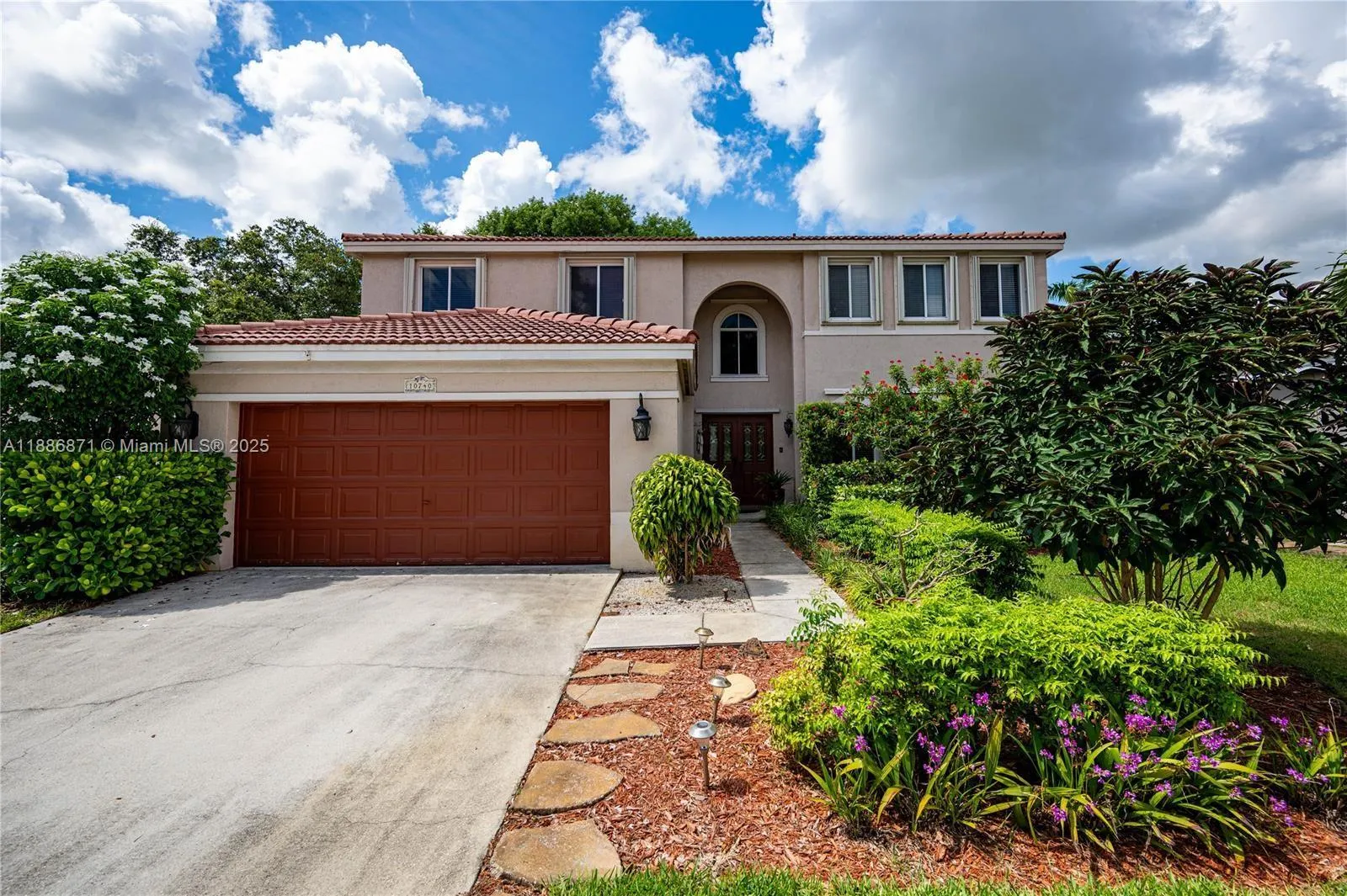 10740 SW 14th Ct