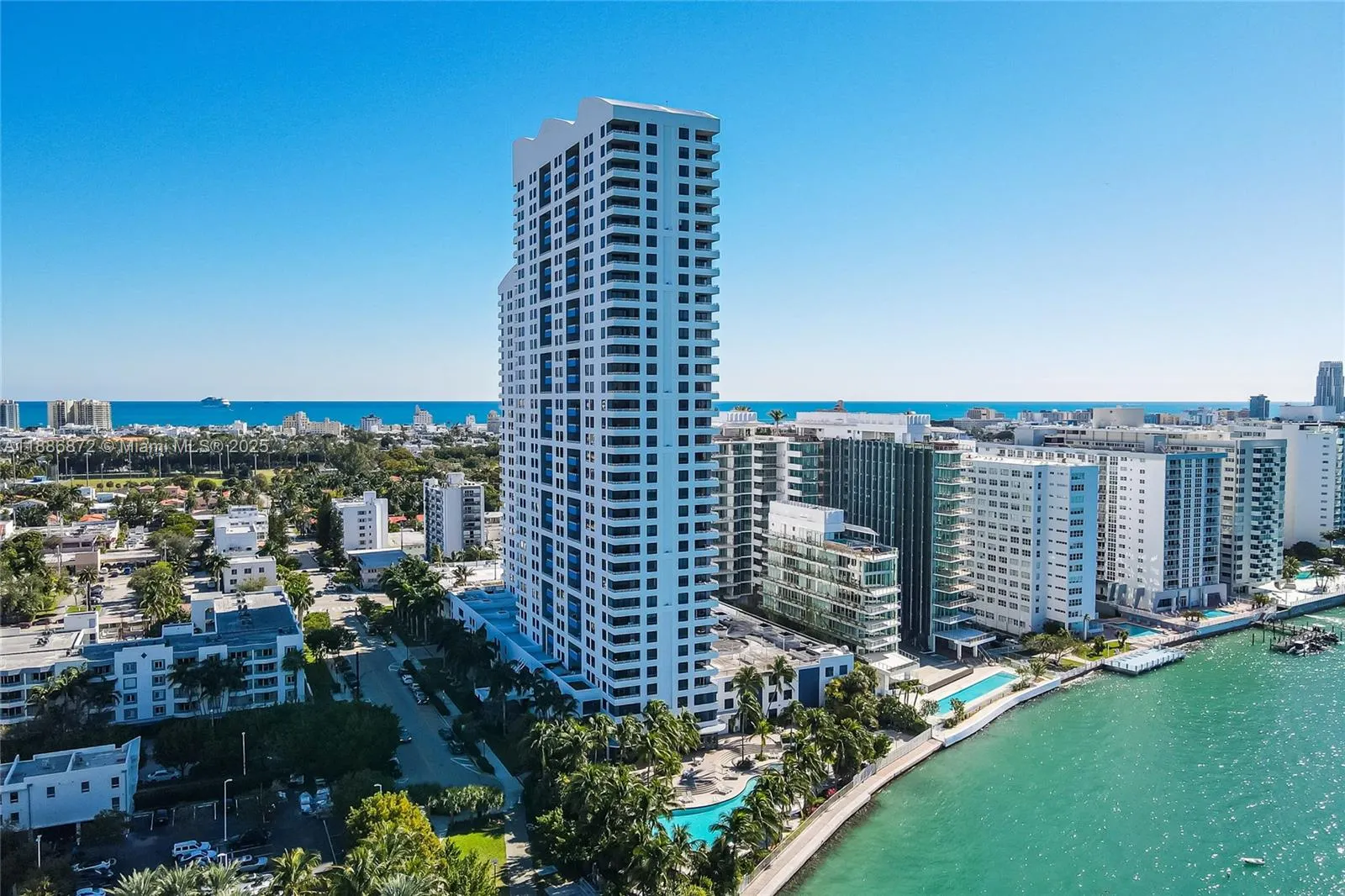 1330 West Ave, #3507