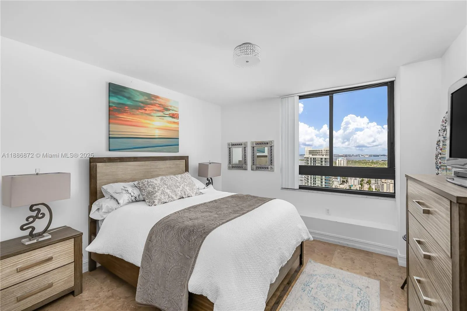 1330 West Ave, #3507