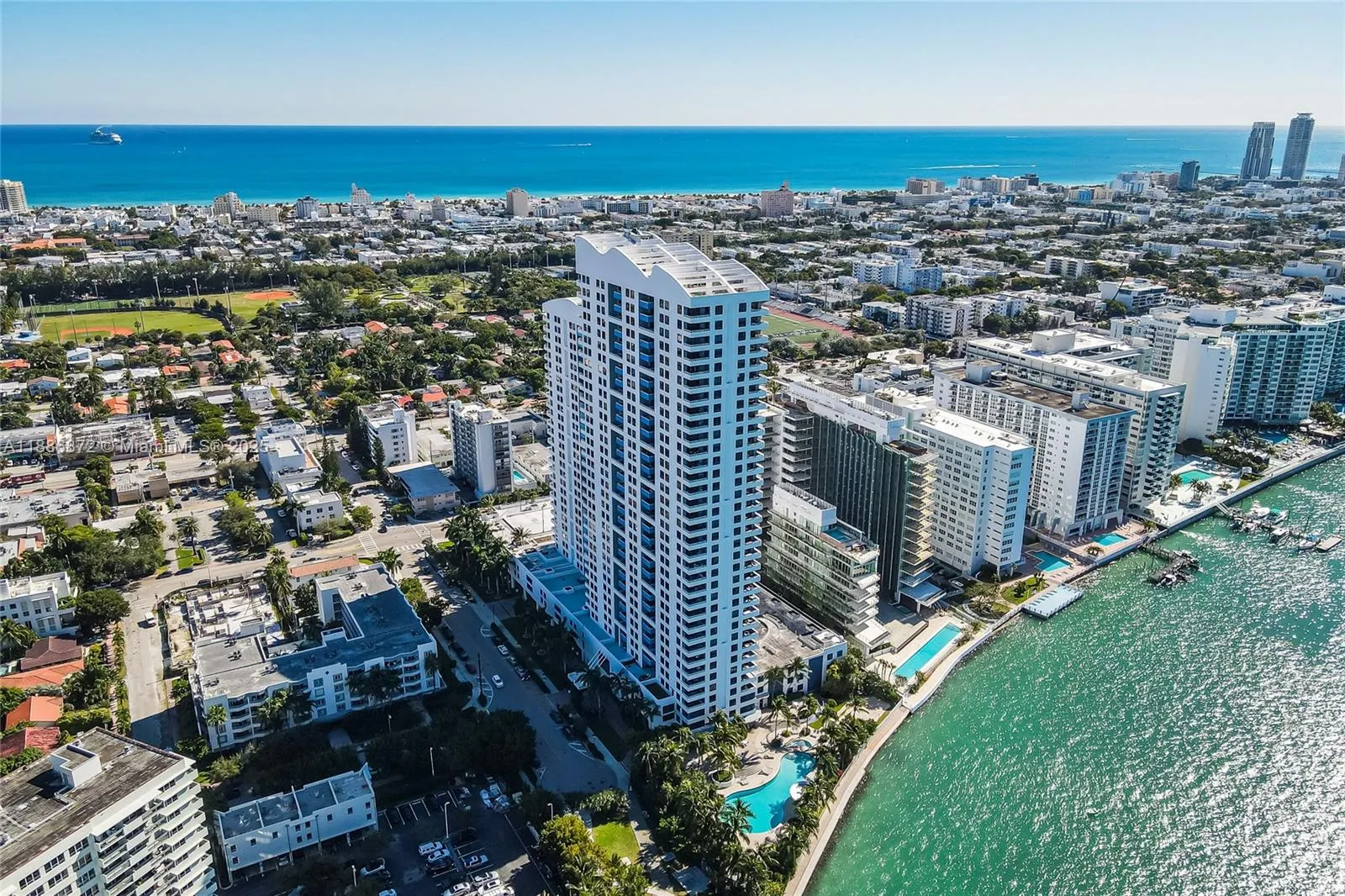 1330 West Ave, #3507