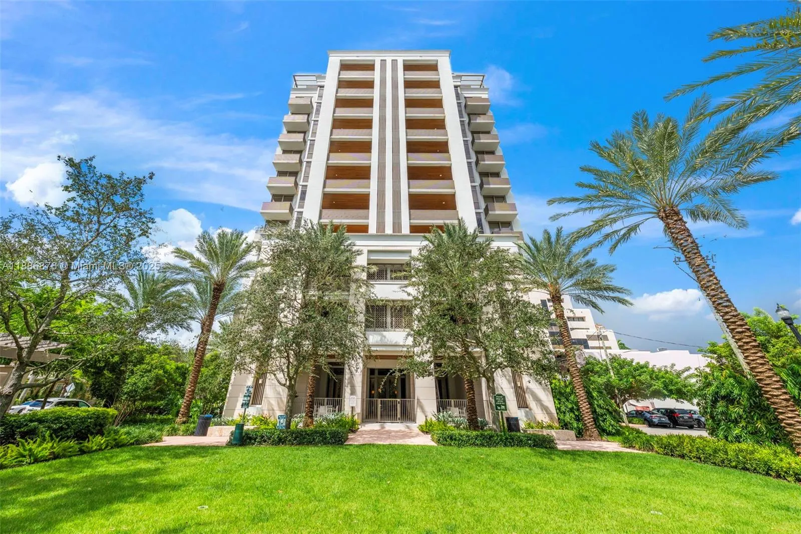 515 Valencia Ave, #1201