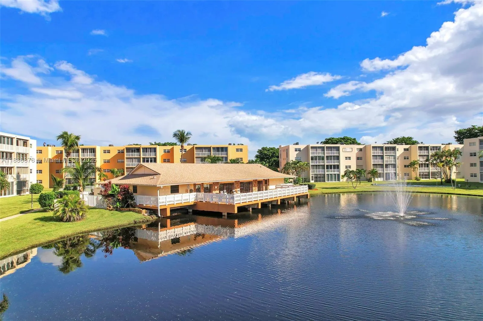 205 SE 11th Ter, #101