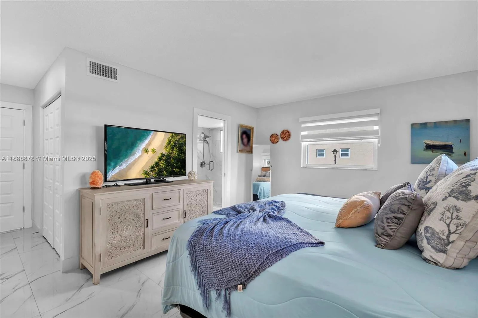 205 SE 11th Ter, #101