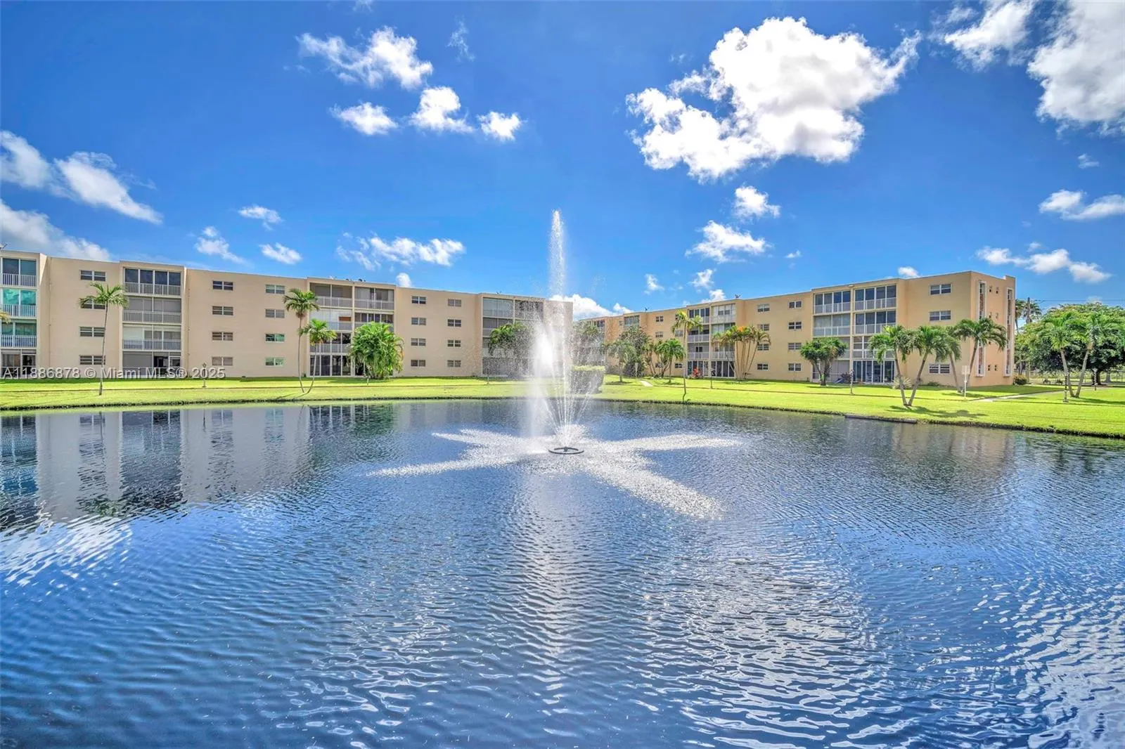 205 SE 11th Ter, #101