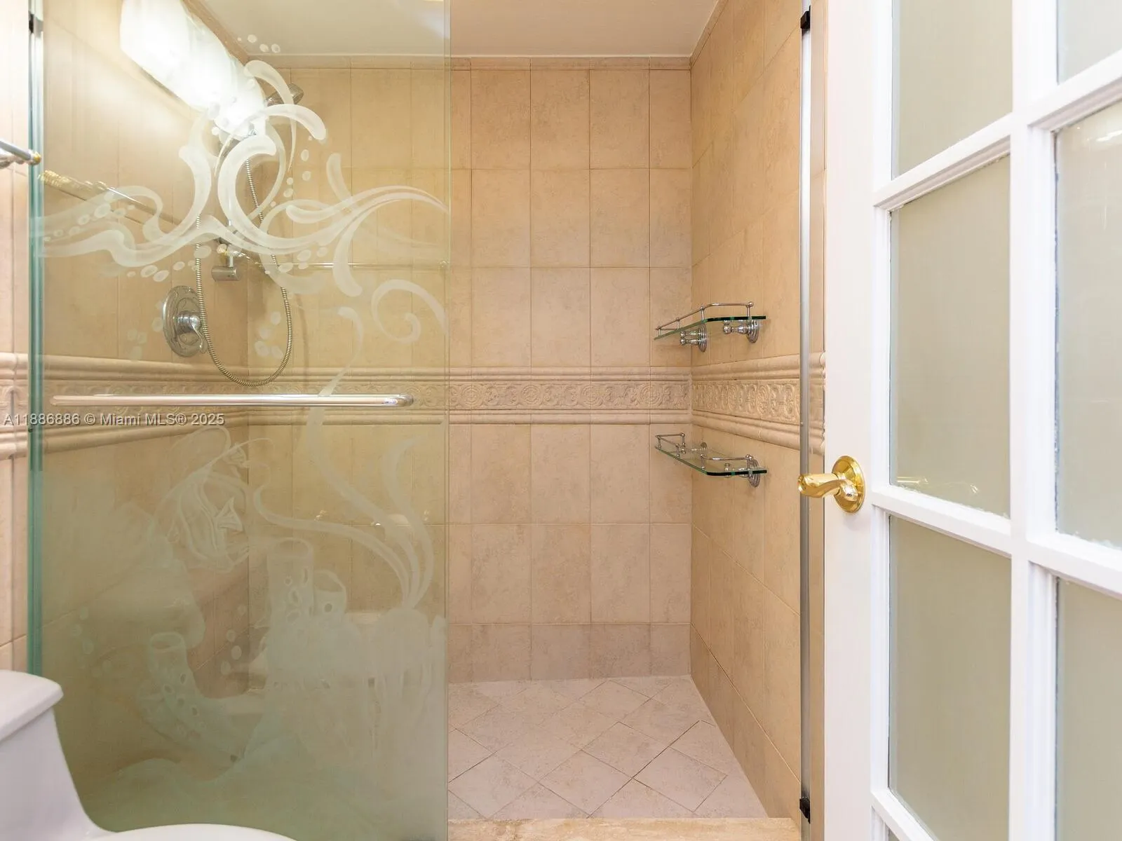 9273 Collins Ave, #703