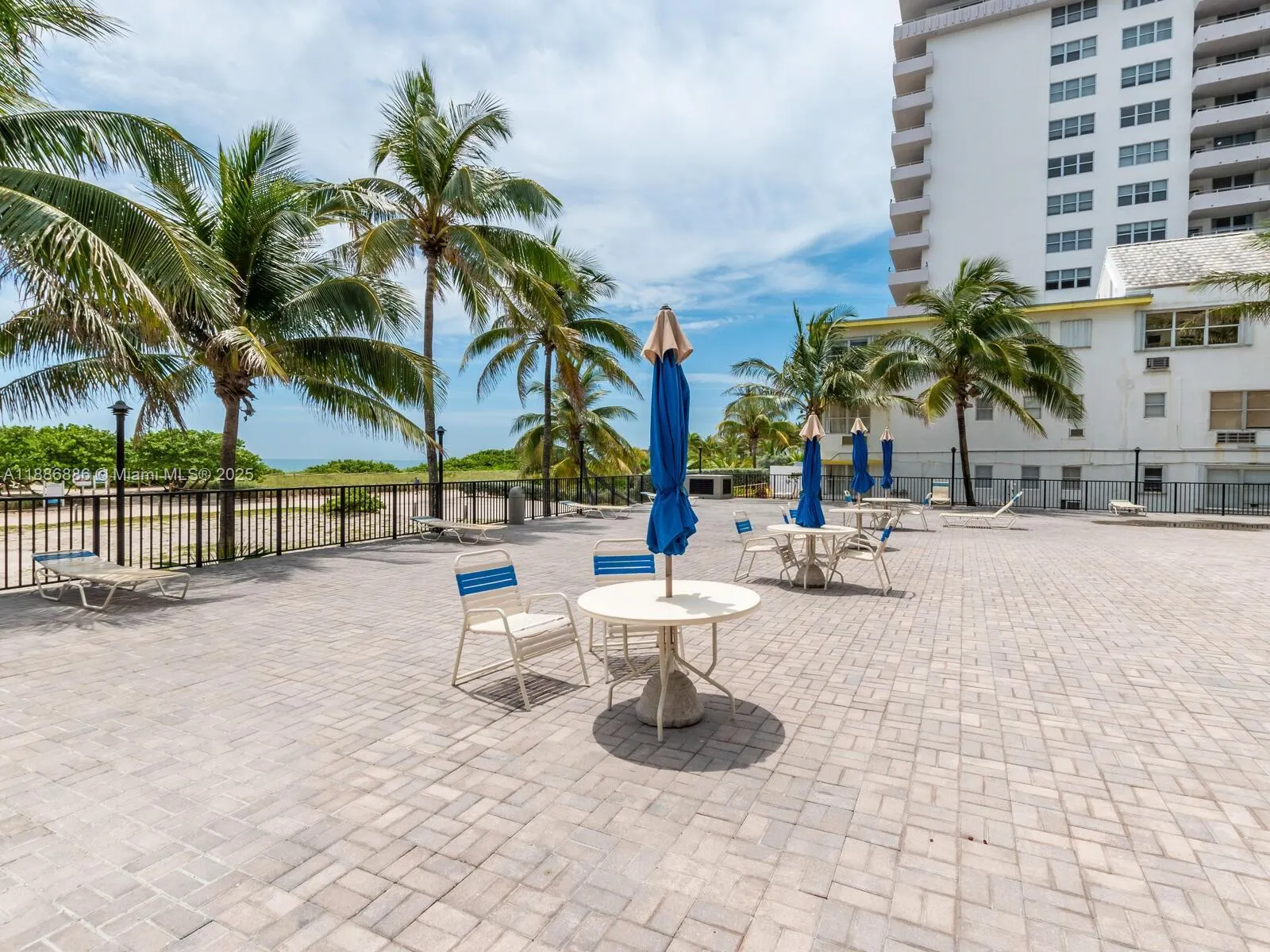 9273 Collins Ave, #703