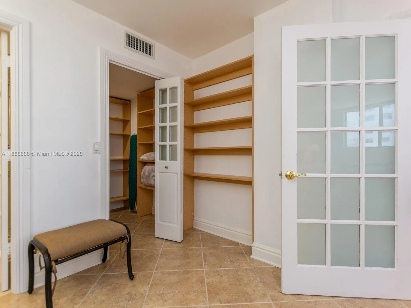 9273 Collins Ave, #703