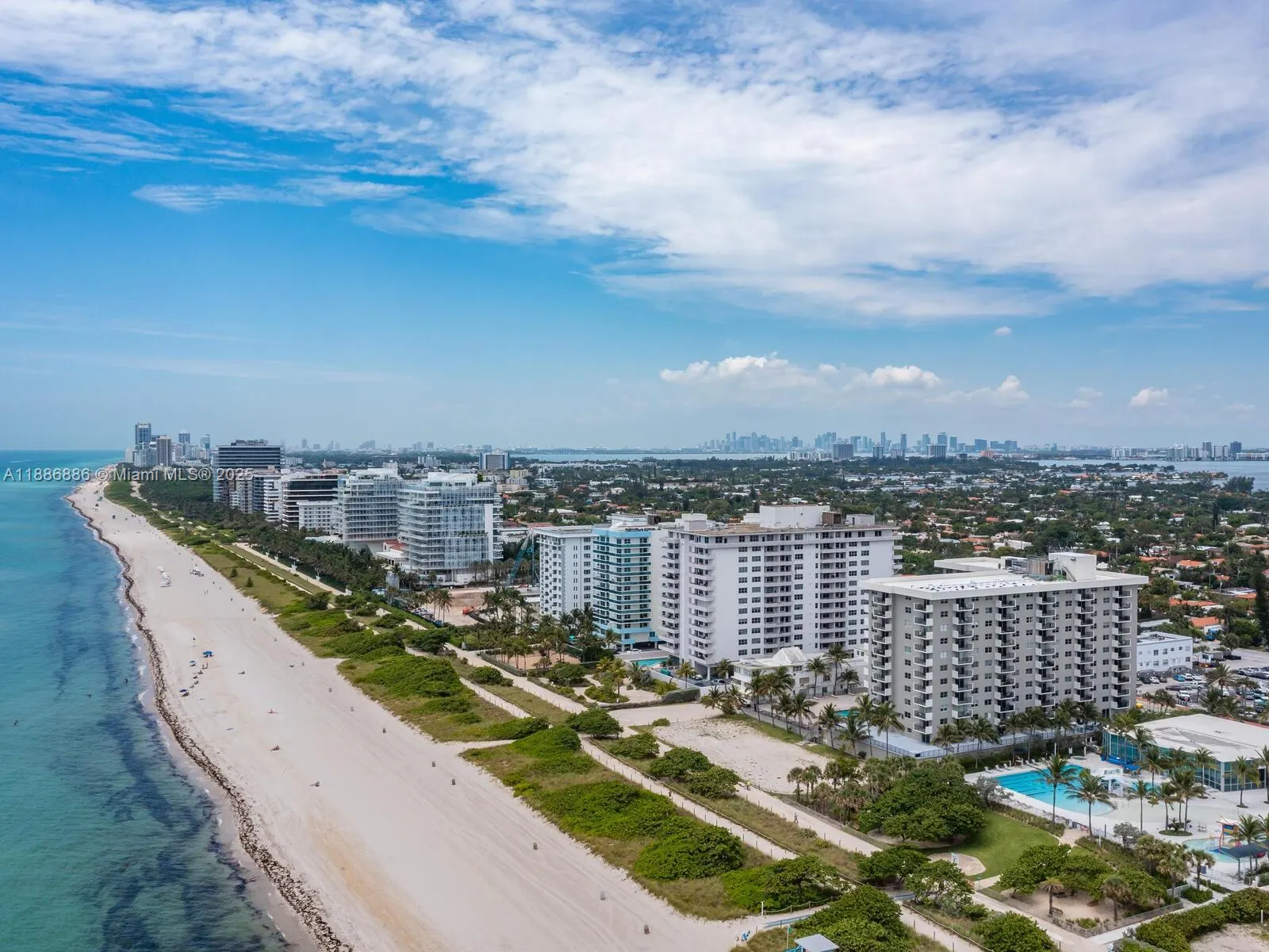 9273 Collins Ave, #703