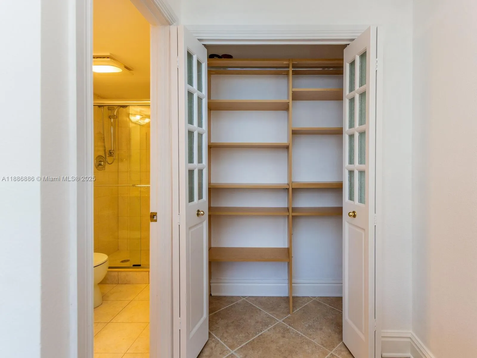 9273 Collins Ave, #703