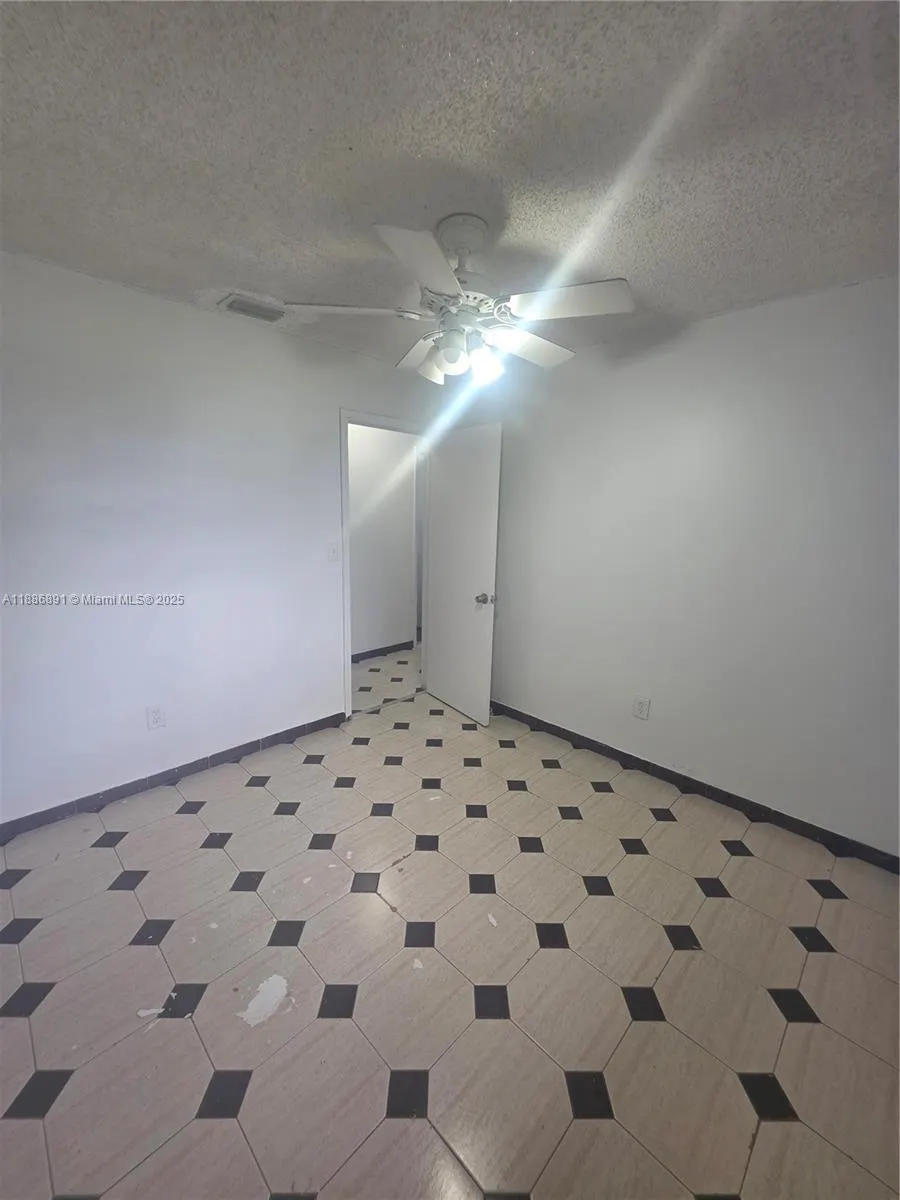 11500 SW 181st Ter, #0