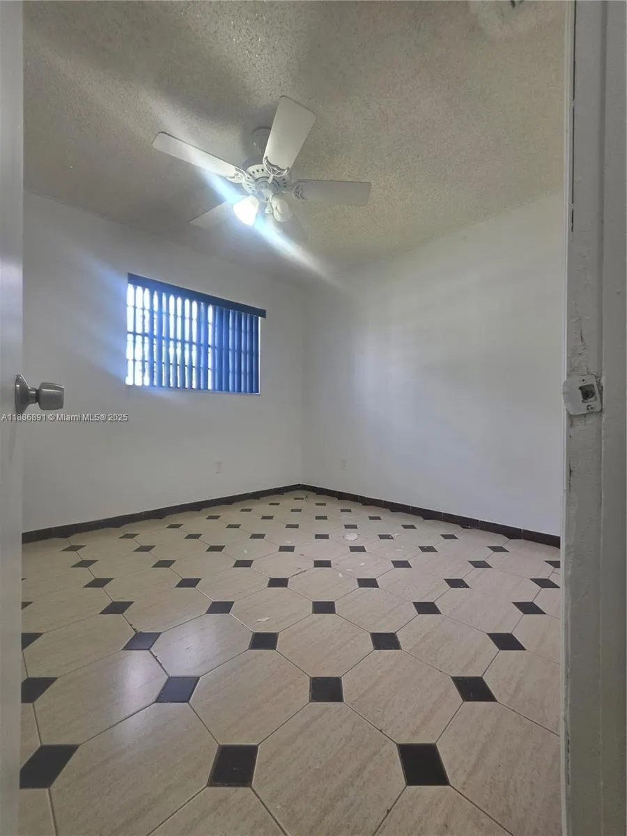 11500 SW 181st Ter, #0