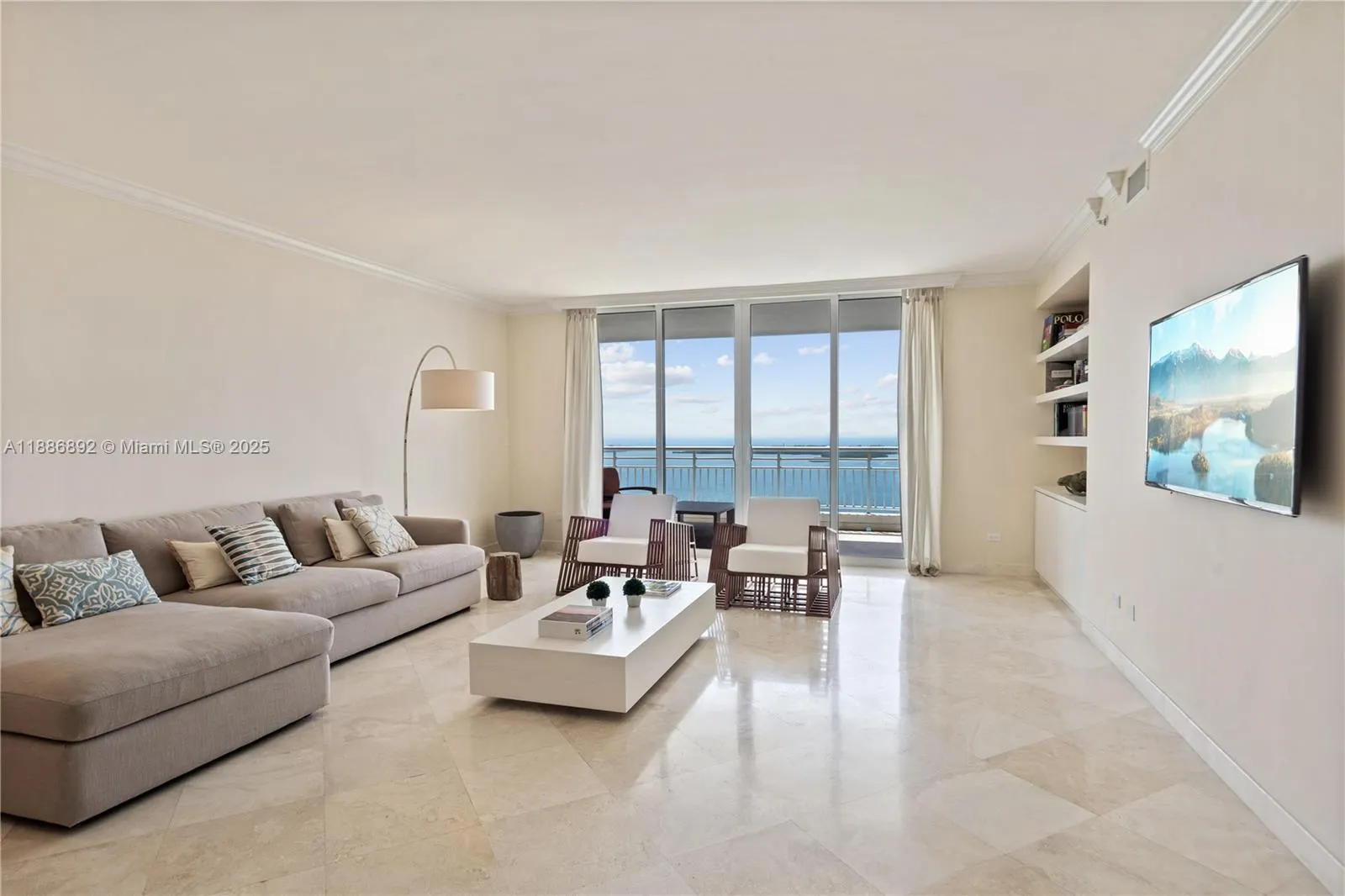 808 Brickell Key Dr, #3304