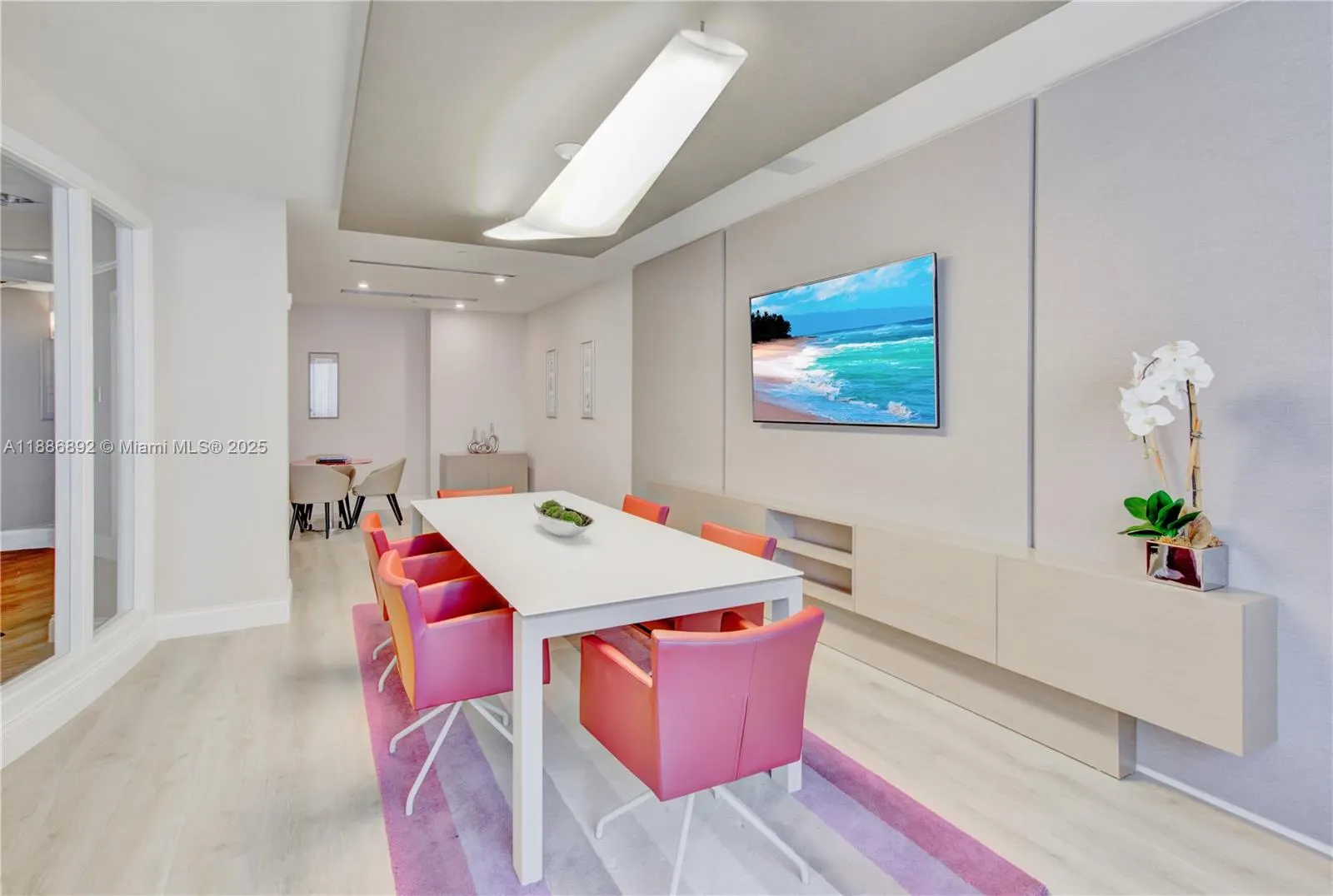 808 Brickell Key Dr, #3304