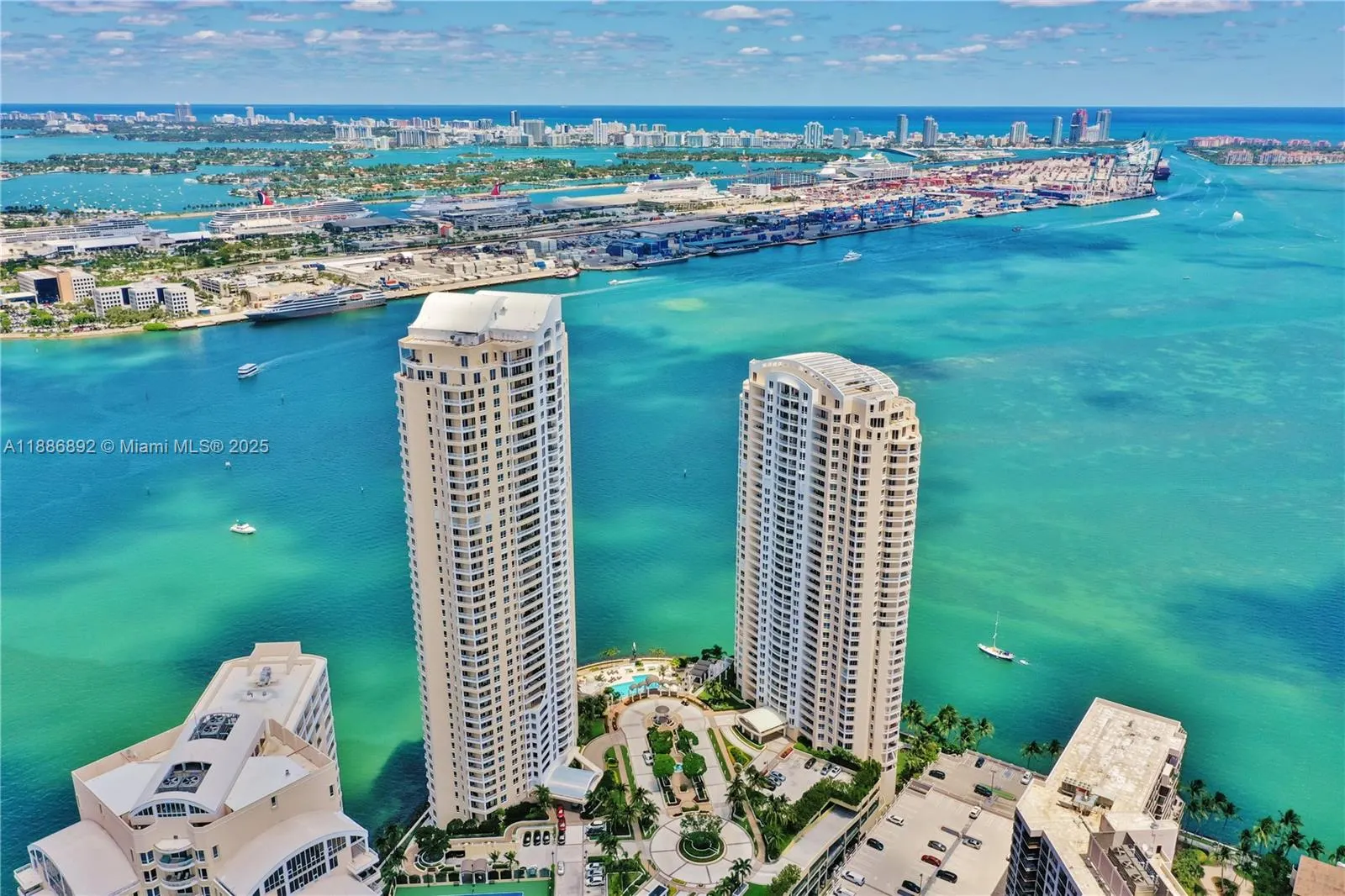 808 Brickell Key Dr, #3304