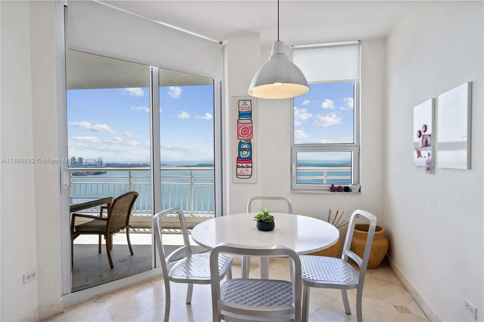 808 Brickell Key Dr, #3304