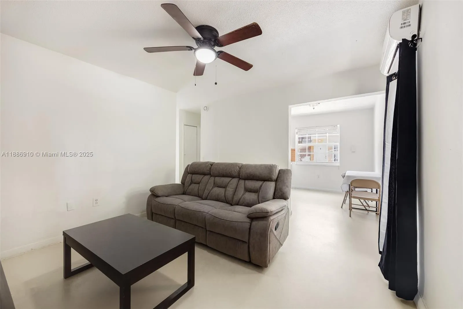 212 NW 7th Ave