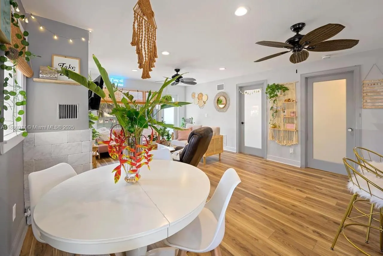 314 New Hampshire St, #23