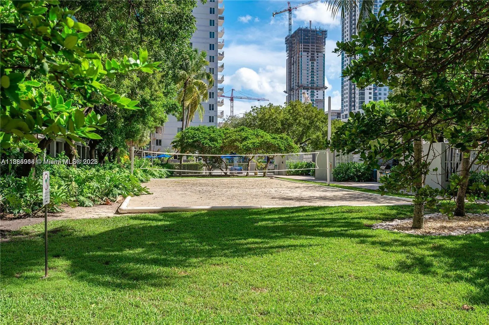 850 N Miami Ave, #W-305