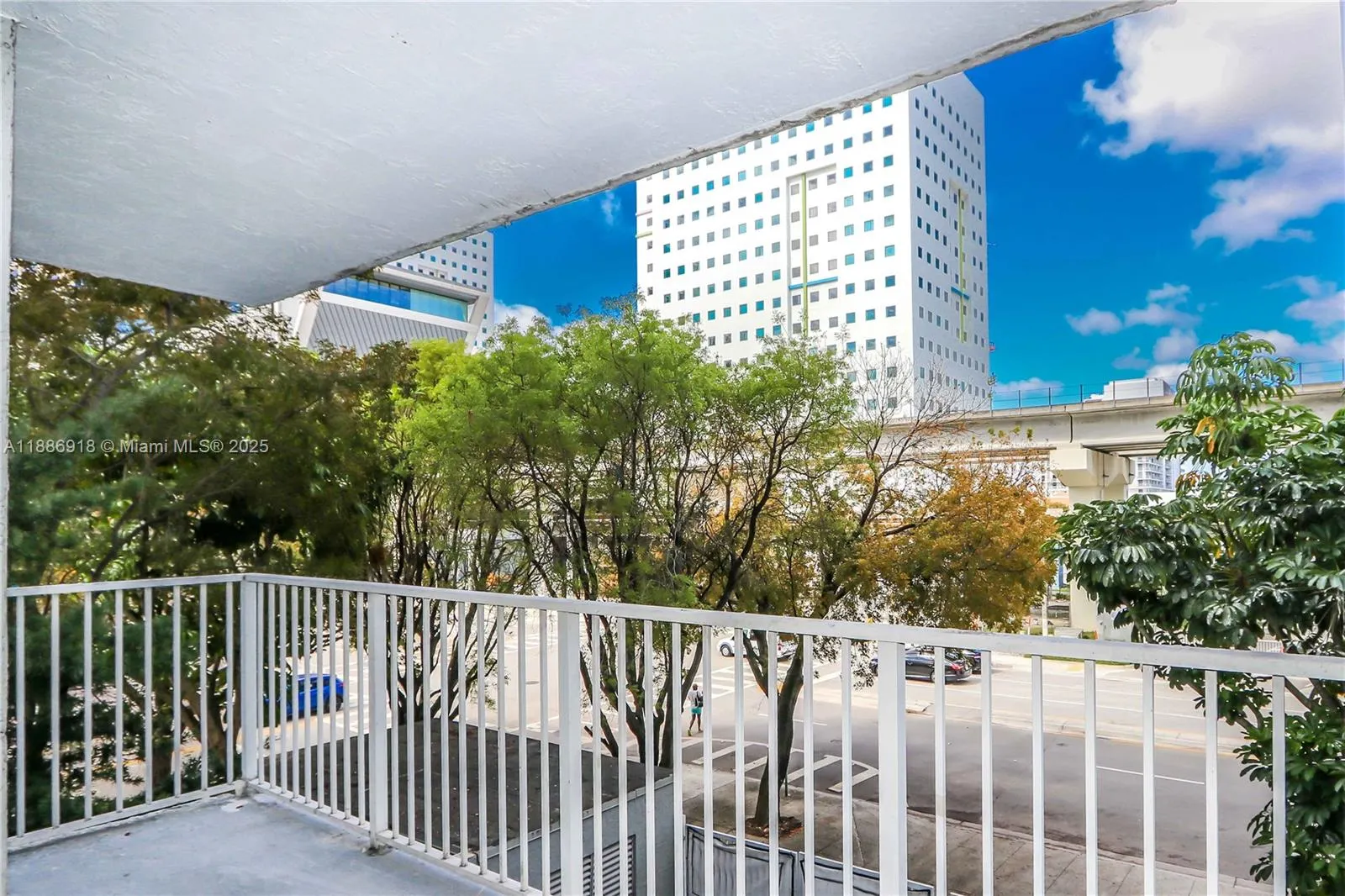 850 N Miami Ave, #W-305