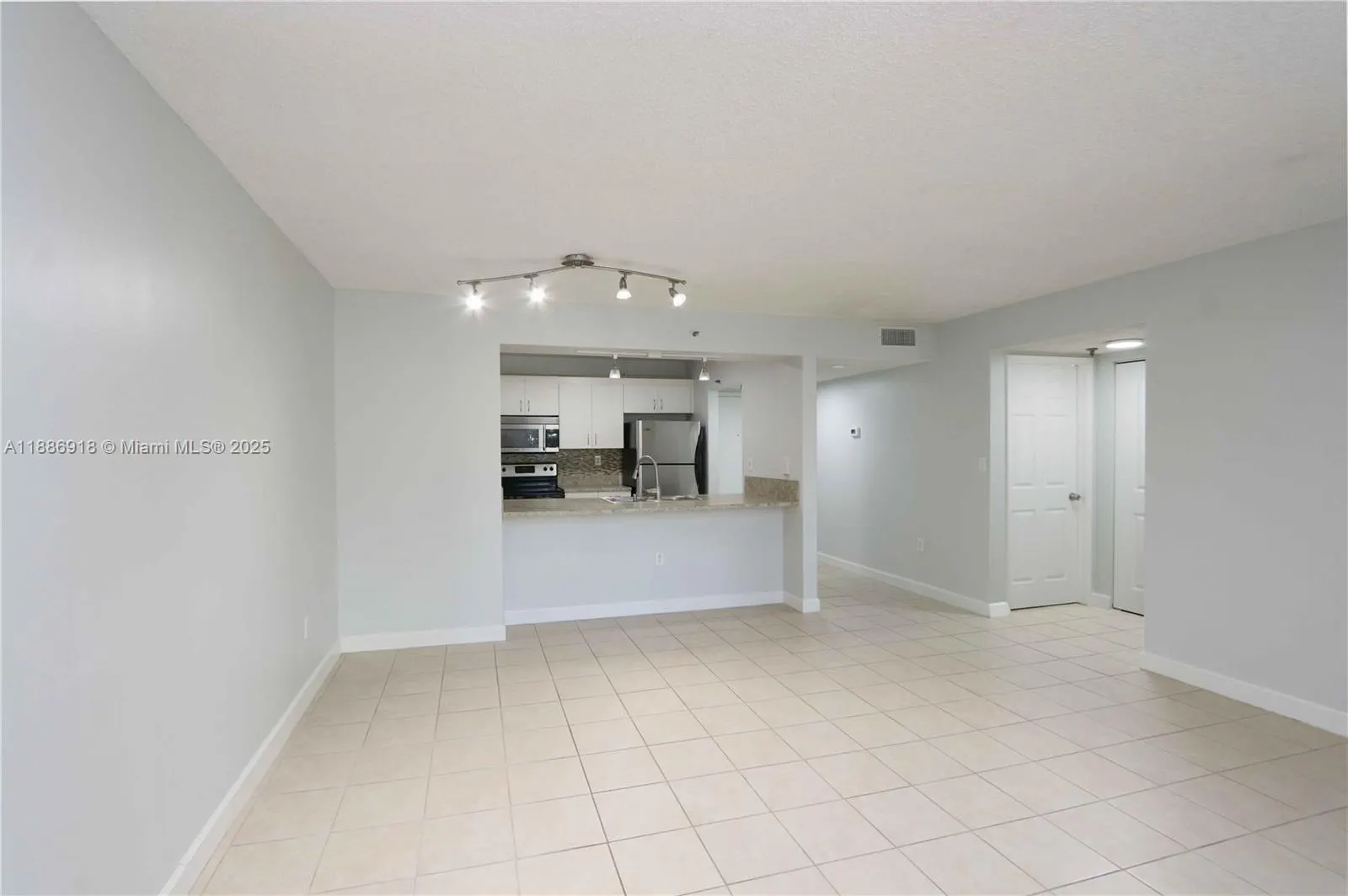 850 N Miami Ave, #W-305