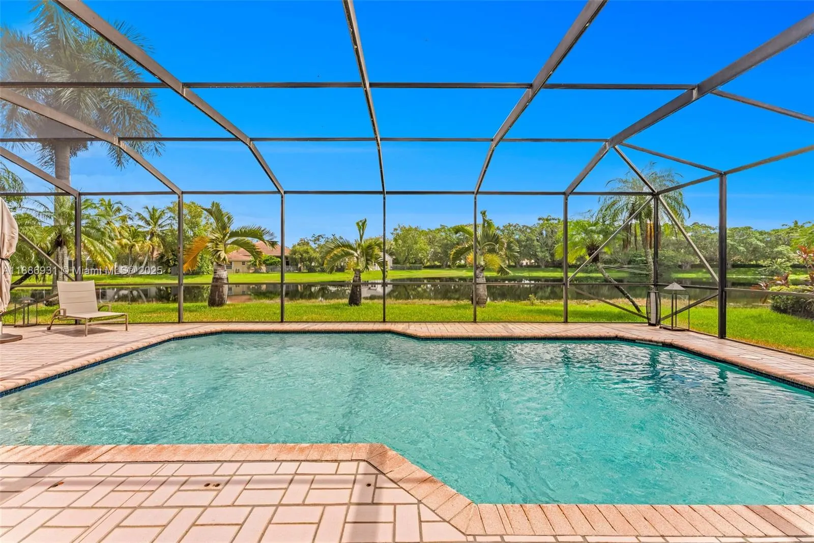420 Montclaire Dr