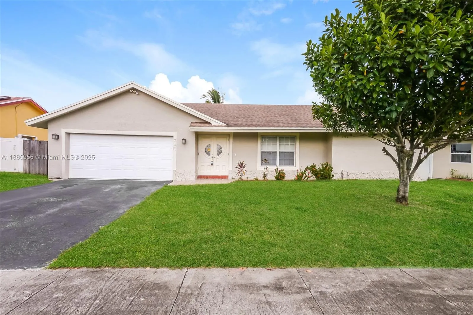 7131 NW 46th Ct