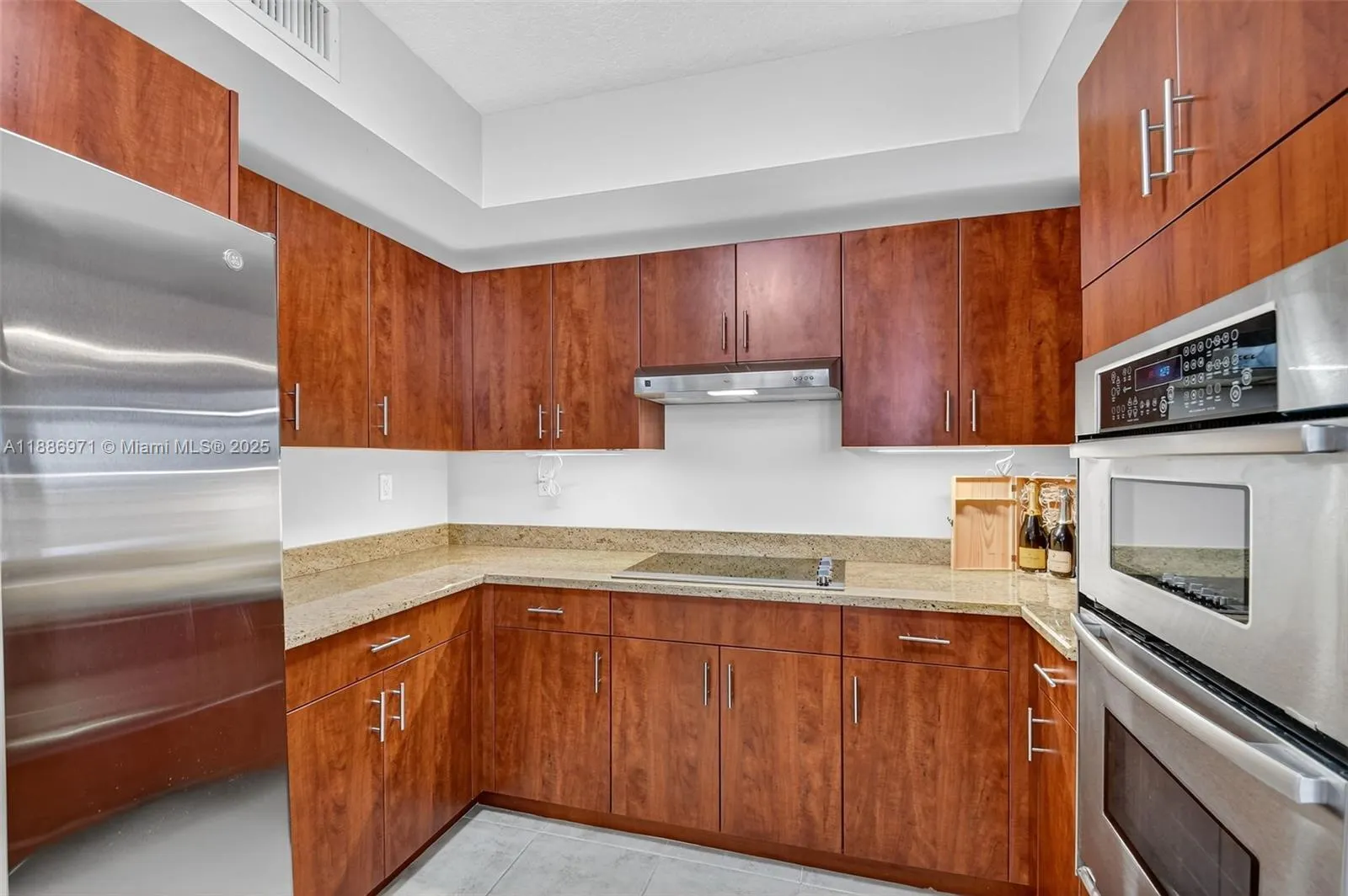 2700 N Federal Hwy, #409