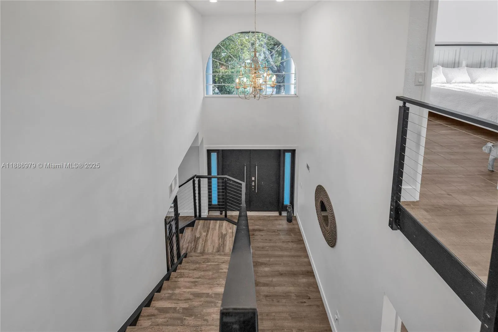 920 NE 99 St